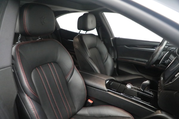 Used 2018 Maserati Ghibli S Q4 for sale $34,900 at Rolls-Royce Motor Cars Greenwich in Greenwich CT 06830 18