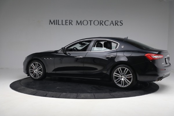 Used 2018 Maserati Ghibli S Q4 for sale $34,900 at Rolls-Royce Motor Cars Greenwich in Greenwich CT 06830 3