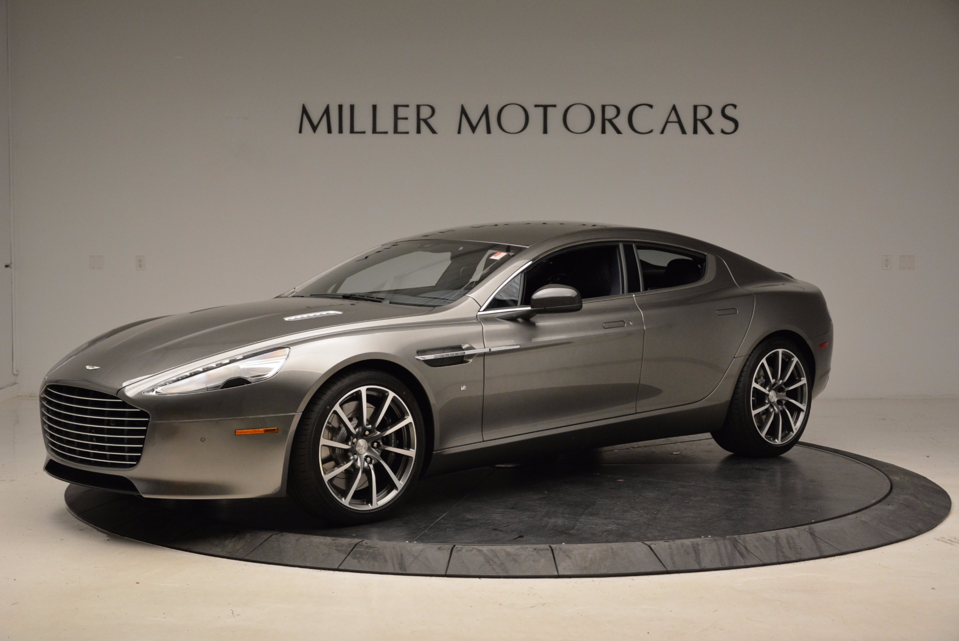 Pre Owned 2017 Aston Martin Rapide S Sedan For Sale 159 990