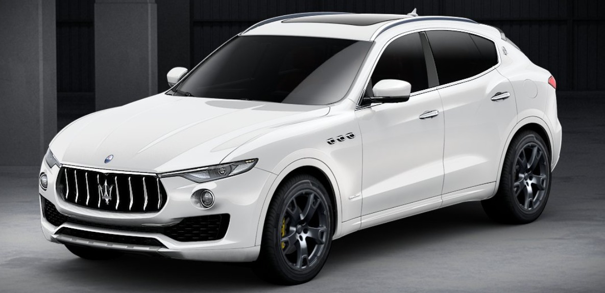 New 2018 Maserati Levante Q4 GranLusso for sale Sold at Rolls-Royce Motor Cars Greenwich in Greenwich CT 06830 1