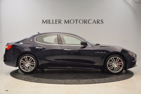 New 2018 Maserati Ghibli S Q4 GranLusso for sale Sold at Rolls-Royce Motor Cars Greenwich in Greenwich CT 06830 9