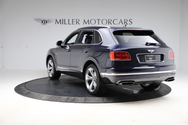 Used 2018 Bentley Bentayga W12 Signature for sale Sold at Rolls-Royce Motor Cars Greenwich in Greenwich CT 06830 6