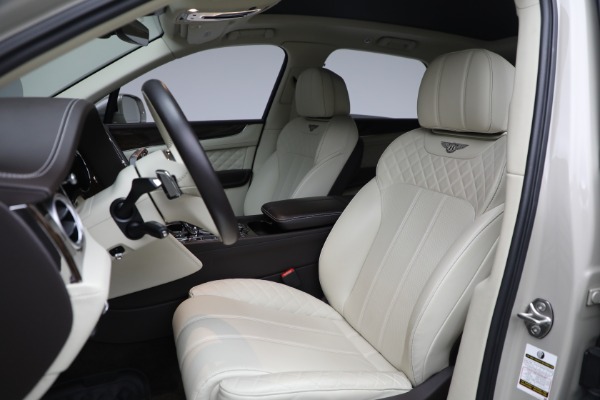 Used 2018 Bentley Bentayga Signature Edition for sale Sold at Rolls-Royce Motor Cars Greenwich in Greenwich CT 06830 16