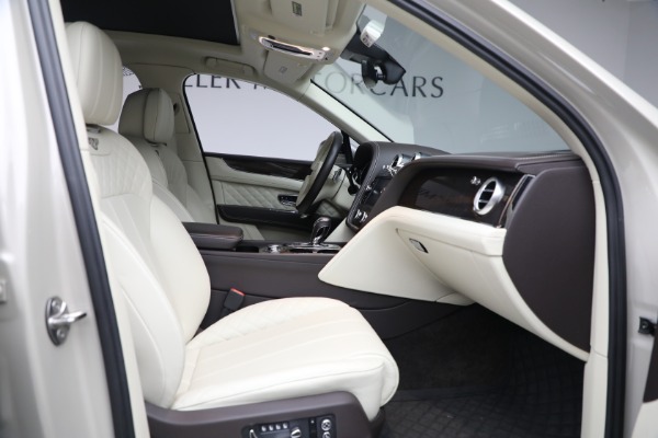 Used 2018 Bentley Bentayga Signature Edition for sale Sold at Rolls-Royce Motor Cars Greenwich in Greenwich CT 06830 21
