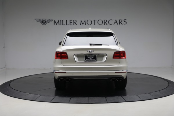 Used 2018 Bentley Bentayga Signature Edition for sale Sold at Rolls-Royce Motor Cars Greenwich in Greenwich CT 06830 6