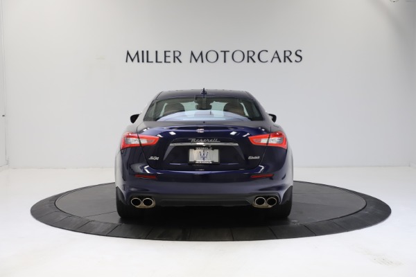 Used 2018 Maserati Ghibli S Q4 for sale Sold at Rolls-Royce Motor Cars Greenwich in Greenwich CT 06830 6