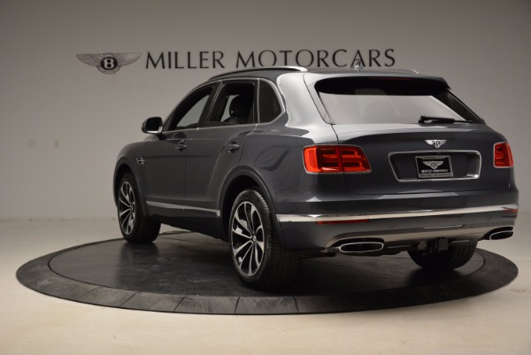 Used 2018 Bentley Bentayga W12 Signature for sale Sold at Rolls-Royce Motor Cars Greenwich in Greenwich CT 06830 5