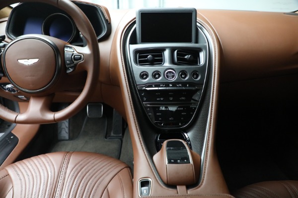 Used 2018 Aston Martin DB11 V12 for sale $127,900 at Rolls-Royce Motor Cars Greenwich in Greenwich CT 06830 19