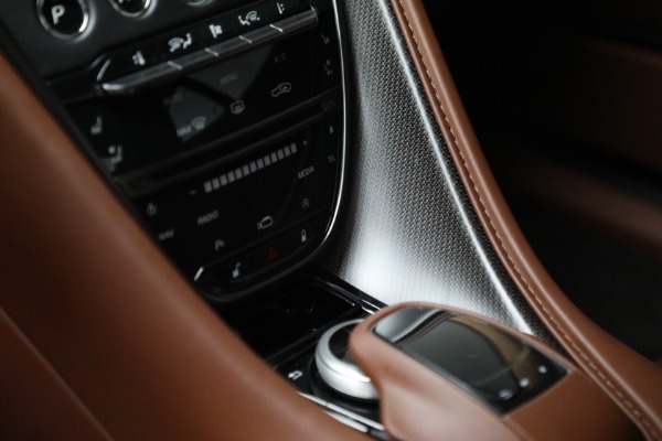 Used 2018 Aston Martin DB11 V12 for sale $127,900 at Rolls-Royce Motor Cars Greenwich in Greenwich CT 06830 21