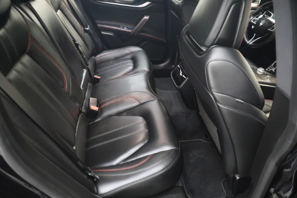 Used 2018 Maserati Ghibli SQ4 GranSport for sale $49,900 at Rolls-Royce Motor Cars Greenwich in Greenwich CT 06830 25