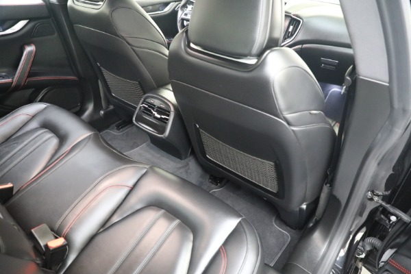 Used 2018 Maserati Ghibli SQ4 GranSport for sale $49,900 at Rolls-Royce Motor Cars Greenwich in Greenwich CT 06830 26
