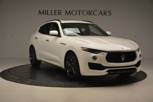 New 2018 Maserati Levante Q4 GranSport for sale Sold at Rolls-Royce Motor Cars Greenwich in Greenwich CT 06830 11