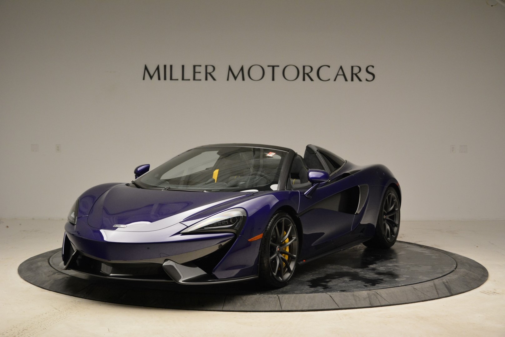 New 2018 McLaren 570S Spider for sale Sold at Rolls-Royce Motor Cars Greenwich in Greenwich CT 06830 1