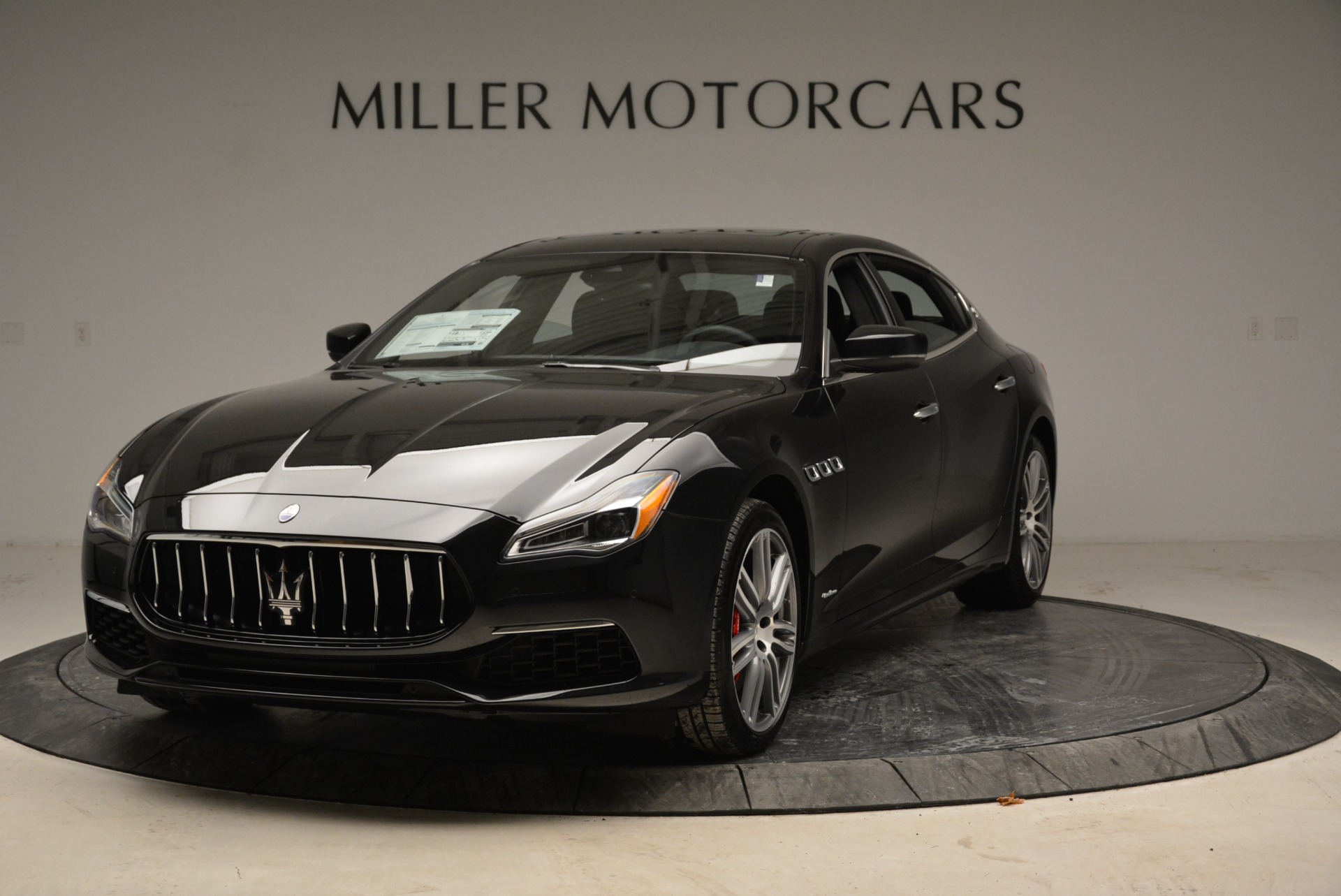 New 2018 Maserati Quattroporte S Q4 GranLusso for sale Sold at Rolls-Royce Motor Cars Greenwich in Greenwich CT 06830 1