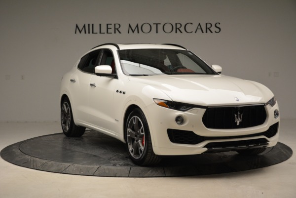 New 2018 Maserati Levante S Q4 Gransport for sale Sold at Rolls-Royce Motor Cars Greenwich in Greenwich CT 06830 17