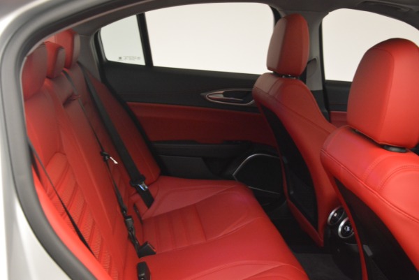 New 2018 Alfa Romeo Giulia Ti Sport Q4 for sale Sold at Rolls-Royce Motor Cars Greenwich in Greenwich CT 06830 23