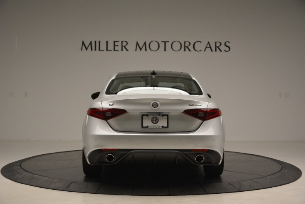New 2018 Alfa Romeo Giulia Ti Sport Q4 for sale Sold at Rolls-Royce Motor Cars Greenwich in Greenwich CT 06830 6