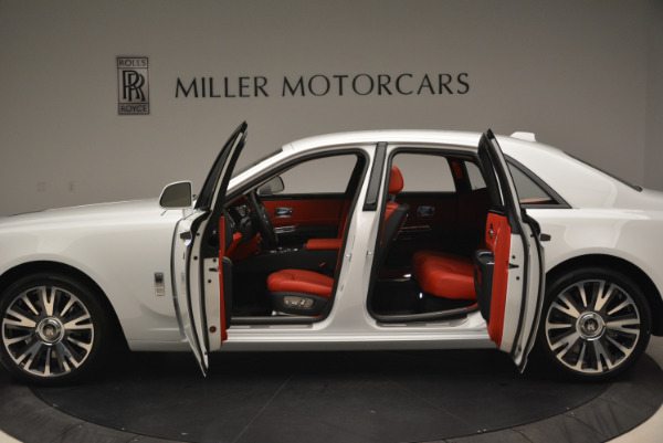 New 2018 Rolls-Royce Ghost for sale Sold at Rolls-Royce Motor Cars Greenwich in Greenwich CT 06830 15