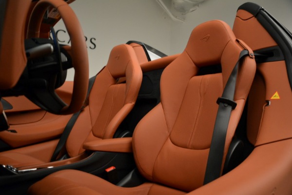 New 2018 McLaren 570S Spider for sale Sold at Rolls-Royce Motor Cars Greenwich in Greenwich CT 06830 27