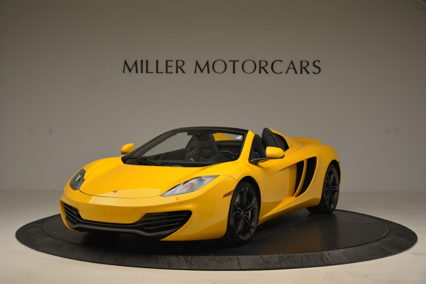 Used 2014 McLaren MP4-12C Spider for sale Sold at Rolls-Royce Motor Cars Greenwich in Greenwich CT 06830 1