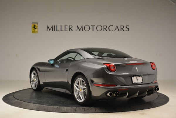 Used 2016 Ferrari California T for sale Sold at Rolls-Royce Motor Cars Greenwich in Greenwich CT 06830 17