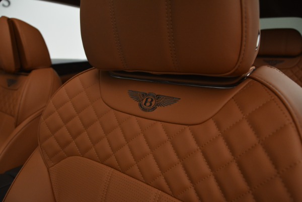 Used 2018 Bentley Bentayga W12 Signature for sale Sold at Rolls-Royce Motor Cars Greenwich in Greenwich CT 06830 22