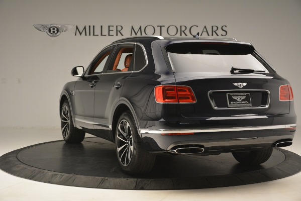 Used 2018 Bentley Bentayga Signature for sale Sold at Rolls-Royce Motor Cars Greenwich in Greenwich CT 06830 6