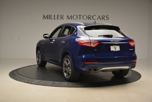 New 2018 Maserati Levante Q4 GranLusso for sale Sold at Rolls-Royce Motor Cars Greenwich in Greenwich CT 06830 4