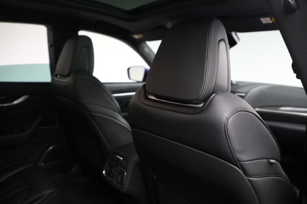 Used 2018 Maserati Levante S Q4 Gransport for sale Sold at Rolls-Royce Motor Cars Greenwich in Greenwich CT 06830 25