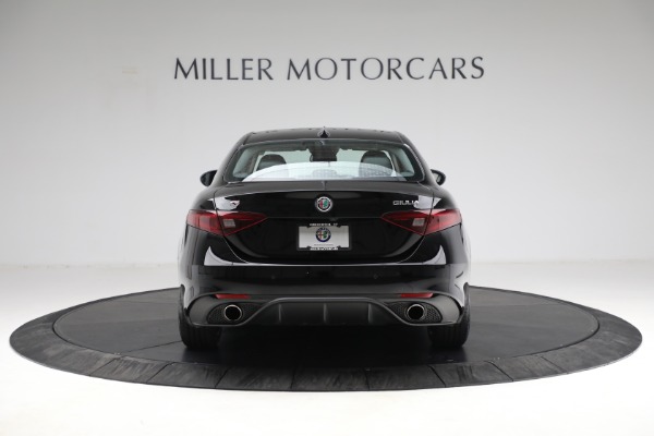 Used 2018 Alfa Romeo Giulia Ti Sport Q4 for sale Sold at Rolls-Royce Motor Cars Greenwich in Greenwich CT 06830 6