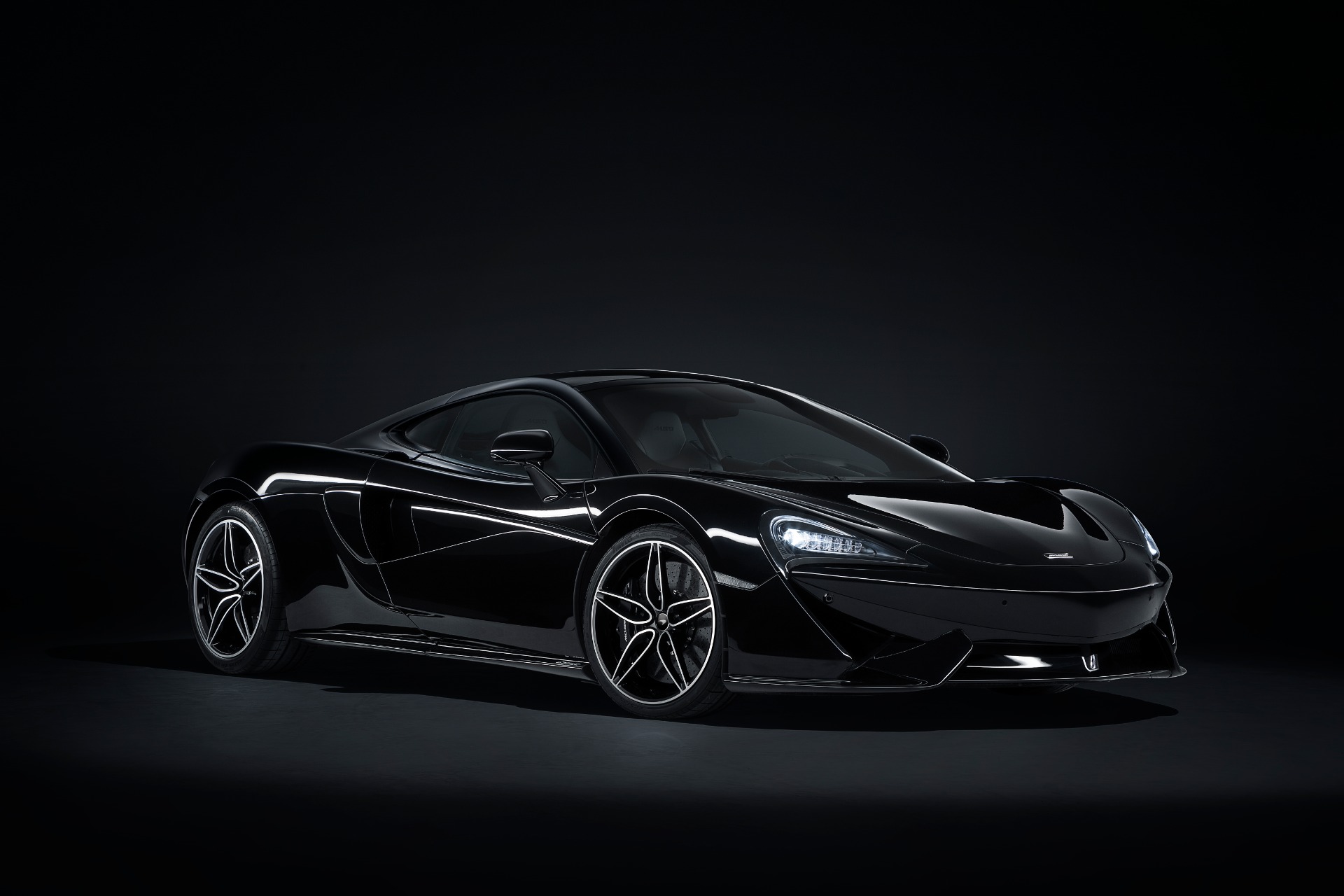 New 2018 MCLAREN 570GT MSO COLLECTION - LIMITED EDITION for sale Sold at Rolls-Royce Motor Cars Greenwich in Greenwich CT 06830 1