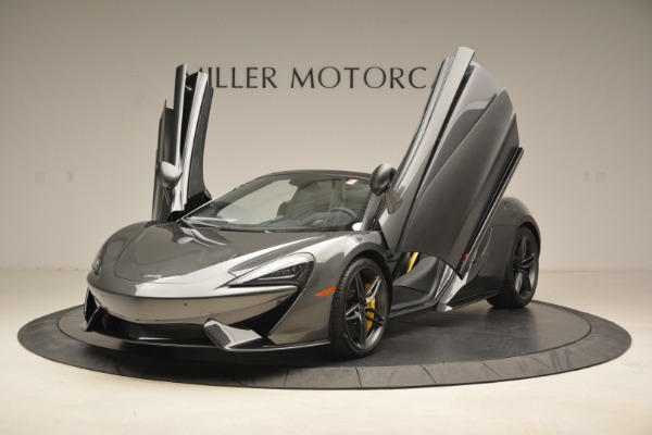 New 2018 McLaren 570S Spider for sale Sold at Rolls-Royce Motor Cars Greenwich in Greenwich CT 06830 14