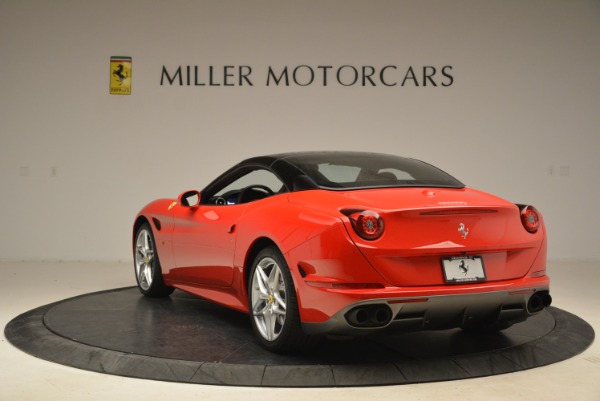 Used 2016 Ferrari California T Handling Speciale for sale Sold at Rolls-Royce Motor Cars Greenwich in Greenwich CT 06830 17