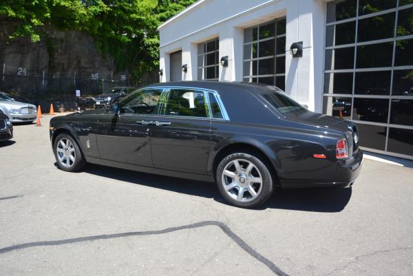 New 2016 Rolls-Royce Phantom for sale Sold at Rolls-Royce Motor Cars Greenwich in Greenwich CT 06830 4