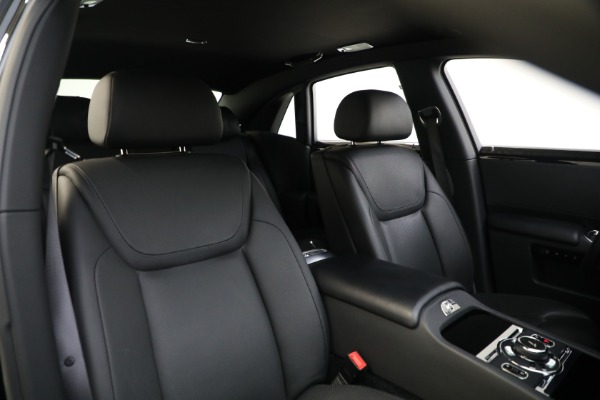 Used 2016 Rolls-Royce Ghost Series II for sale $169,900 at Rolls-Royce Motor Cars Greenwich in Greenwich CT 06830 26