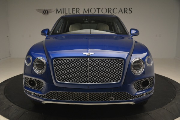 Used 2018 Bentley Bentayga W12 Signature for sale Sold at Rolls-Royce Motor Cars Greenwich in Greenwich CT 06830 15