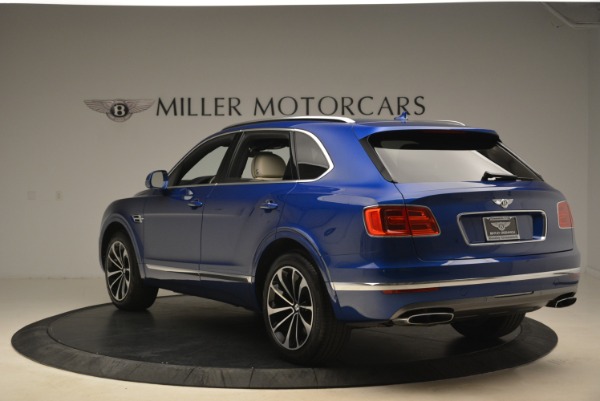 Used 2018 Bentley Bentayga W12 Signature for sale Sold at Rolls-Royce Motor Cars Greenwich in Greenwich CT 06830 5