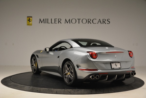 Used 2018 Ferrari California T for sale Sold at Rolls-Royce Motor Cars Greenwich in Greenwich CT 06830 17