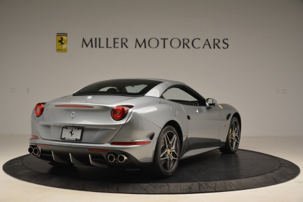 Used 2018 Ferrari California T for sale Sold at Rolls-Royce Motor Cars Greenwich in Greenwich CT 06830 19