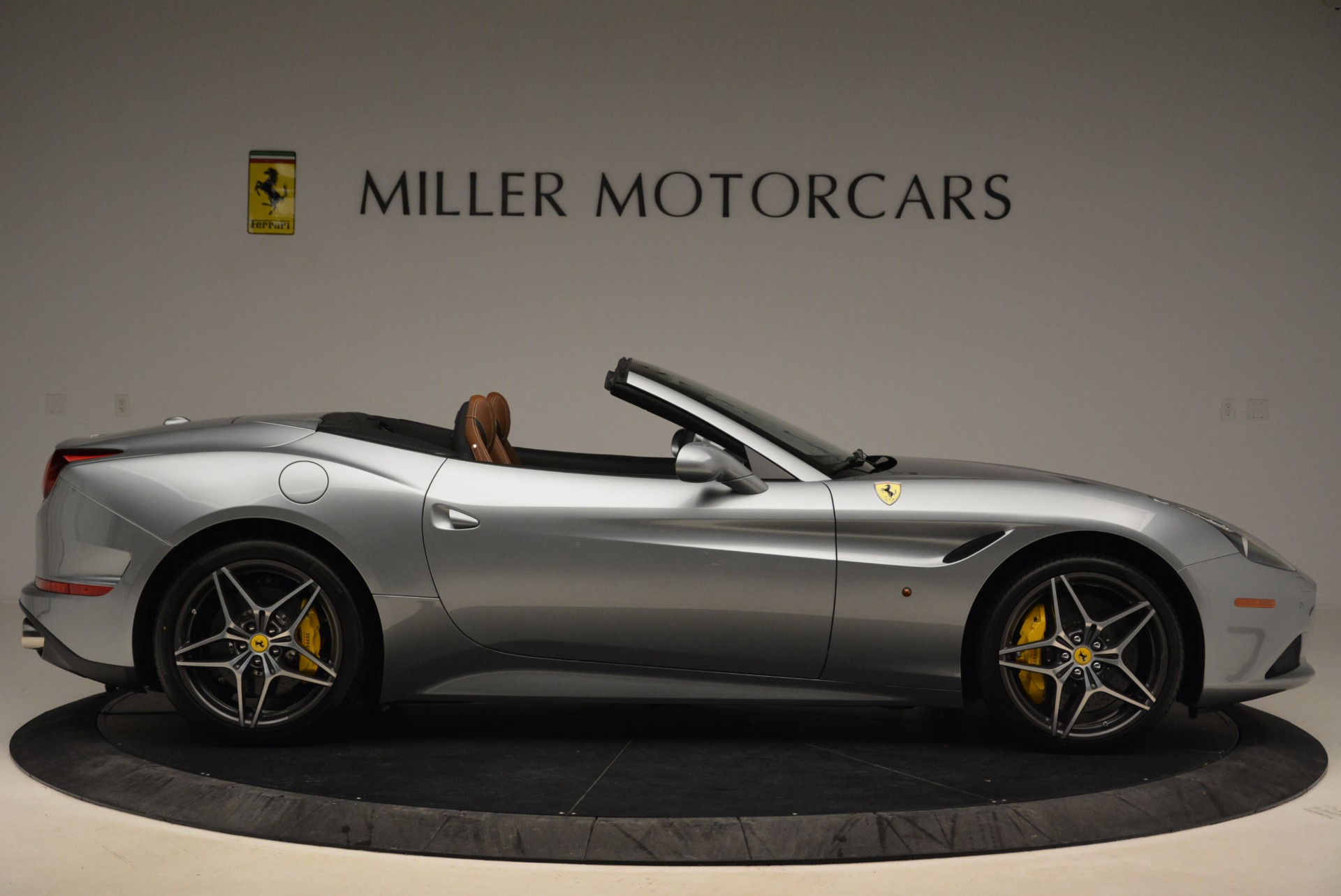 Used 2018 Ferrari California T for sale Sold at Rolls-Royce Motor Cars Greenwich in Greenwich CT 06830 9