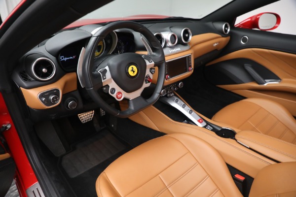 Used 2016 Ferrari California T Handling Speciale for sale Sold at Rolls-Royce Motor Cars Greenwich in Greenwich CT 06830 19