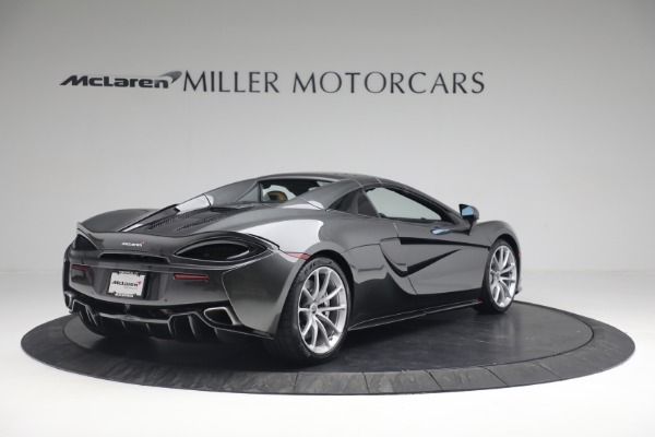 Used 2018 McLaren 570S Spider for sale Sold at Rolls-Royce Motor Cars Greenwich in Greenwich CT 06830 16