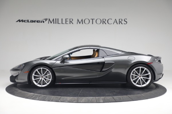 Used 2018 McLaren 570S Spider for sale Sold at Rolls-Royce Motor Cars Greenwich in Greenwich CT 06830 17