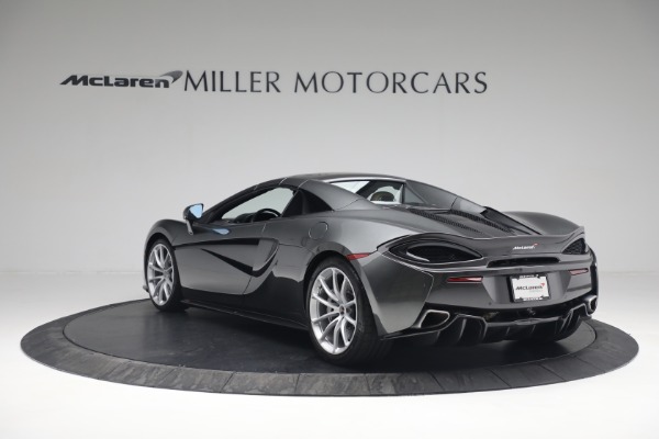 Used 2018 McLaren 570S Spider for sale $189,900 at Rolls-Royce Motor Cars Greenwich in Greenwich CT 06830 18