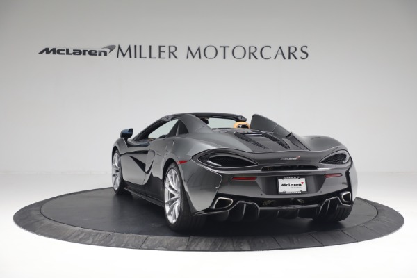 Used 2018 McLaren 570S Spider for sale $189,900 at Rolls-Royce Motor Cars Greenwich in Greenwich CT 06830 5
