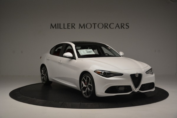 New 2018 Alfa Romeo Giulia Ti Sport Q4 for sale Sold at Rolls-Royce Motor Cars Greenwich in Greenwich CT 06830 11