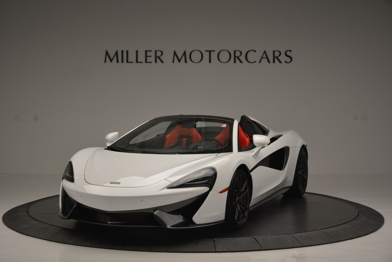 Used 2018 McLaren 570S Spider for sale Sold at Rolls-Royce Motor Cars Greenwich in Greenwich CT 06830 1