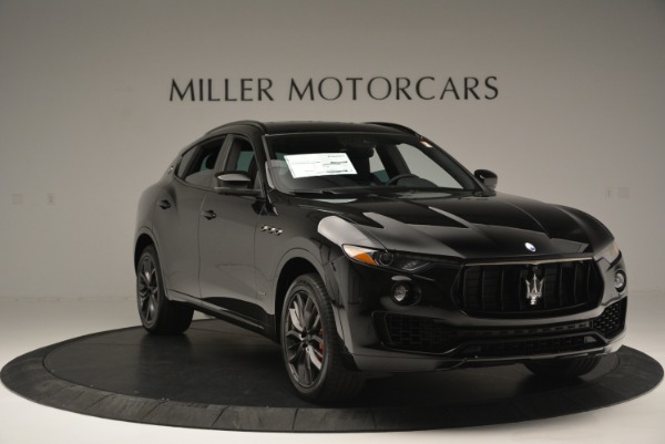 New 2018 Maserati Levante S Q4 GranSport Nerissimo for sale Sold at Rolls-Royce Motor Cars Greenwich in Greenwich CT 06830 11