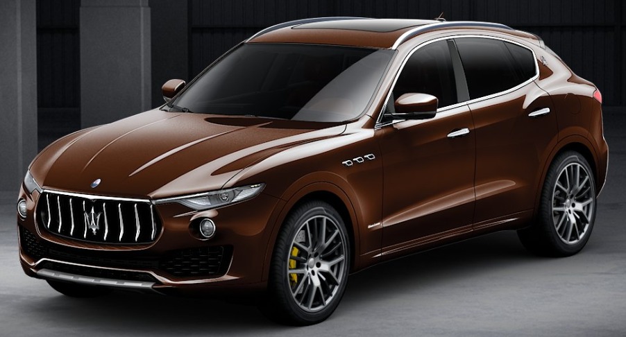 New 2018 Maserati Levante S Q4 GranLusso for sale Sold at Rolls-Royce Motor Cars Greenwich in Greenwich CT 06830 1