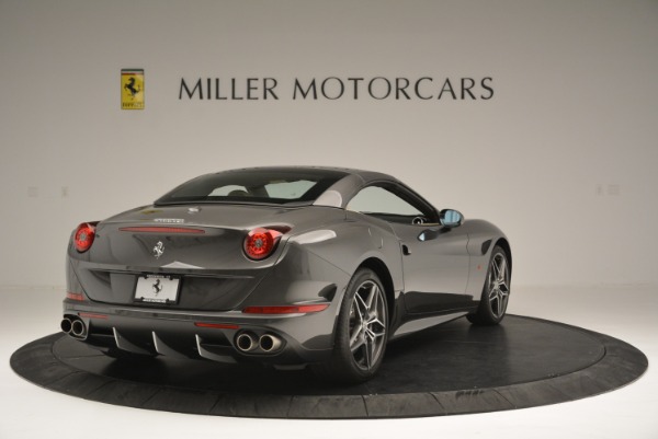 Used 2015 Ferrari California T for sale Sold at Rolls-Royce Motor Cars Greenwich in Greenwich CT 06830 19